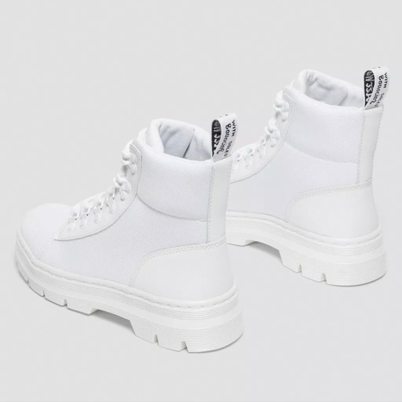 NEARLY NEW Dr. Marten's boots in white, size 7 (men's), 8.5/9 (women's). - Picture 6 of 13